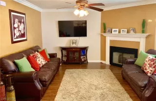 Photo #4: 2082210 Listing