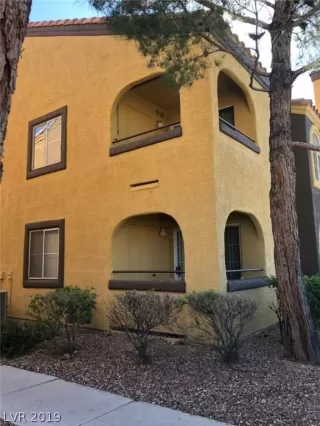 Photo #3: 2082256 Listing 