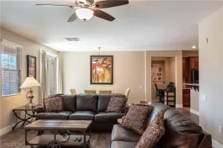 Photo #4: 2082275 Listing