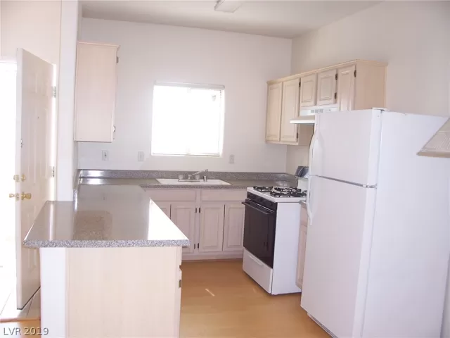 MLS: 2082347 Condo For Sale
