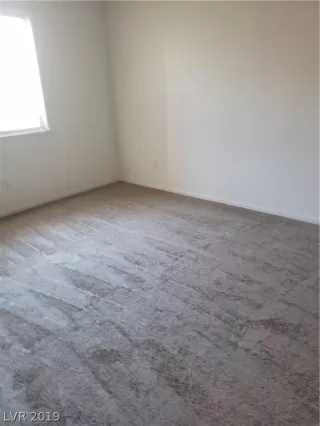 Photo #2: 2082373 Listing 