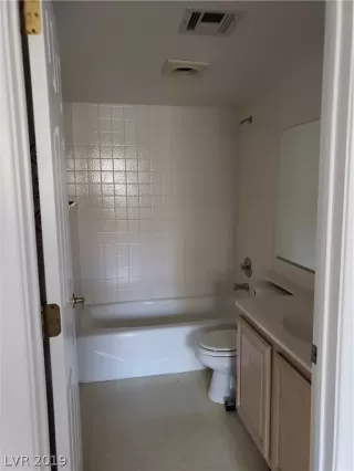 Photo #4: 2082373 Listing 