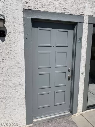 Photo #2: 2082478 Listing