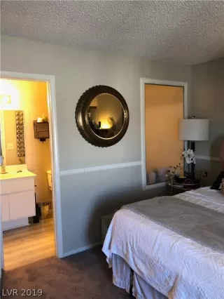 Photo #4: 2082512 Listing