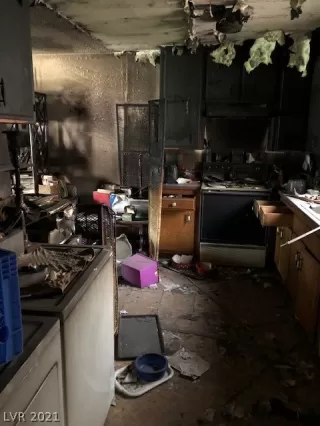 Photo #3: 2082614 Listing