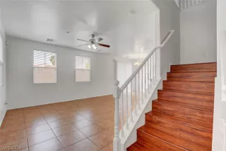 Photo #3: 2082630 Listing