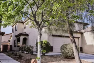 Photo #1: 2082669 Listing 