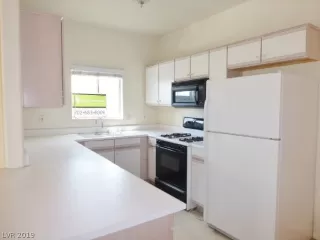 Photo #3: 2082675 Listing 