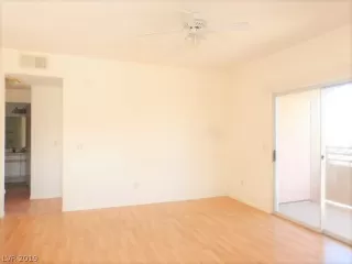 Photo #5: 2082675 Listing 