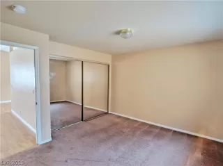 Photo #4: 2082691 Listing 