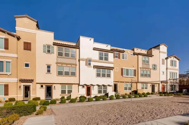 MLS: 2082693 Condo For Sale