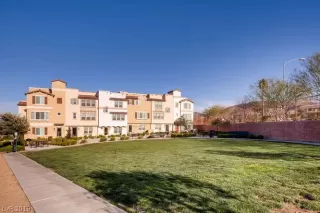 Photo #1: 2082693 Listing