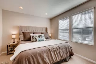 Photo #4: 2082693 Listing