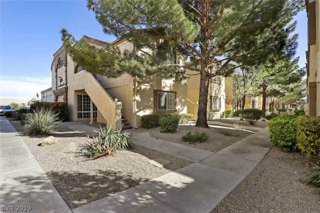 MLS: 2082701 Condo For Sale