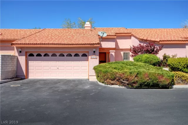 MLS: 2082749 Condo For Sale