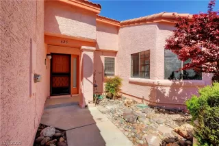 Photo #1: 2082749 Listing