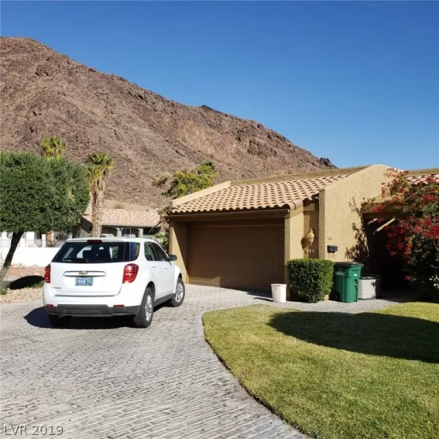 MLS: 2082771 Condo For Sale