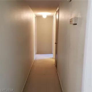 Photo #3: 2082771 Listing 