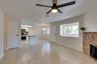 Photo #1: 2082772 Listing