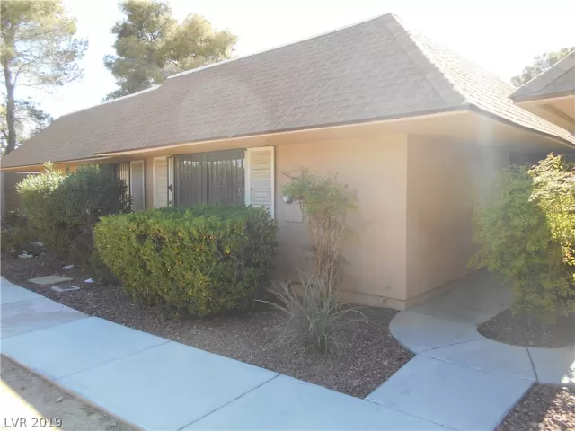 MLS: 2082788 Condo For Sale