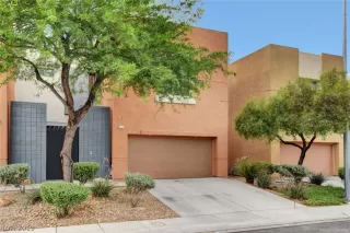 Photo #2: 2082798 Listing 