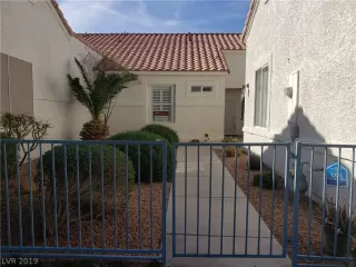 Photo #1: 2082806 Listing