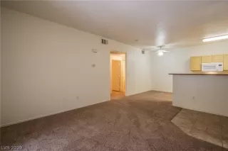 Photo #2: 2082914 Listing 