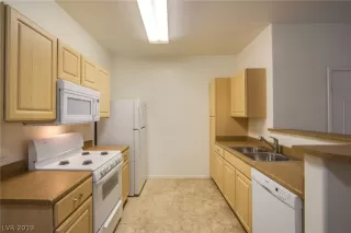 Photo #6: 2082914 Listing 