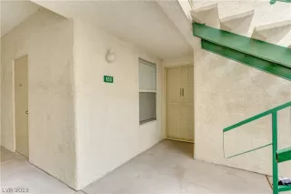 Photo #3: 2082922 Listing