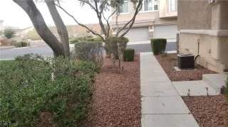 Photo #5: 2082991 Listing