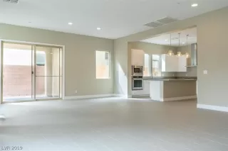 Photo #2: 2083000 Listing 