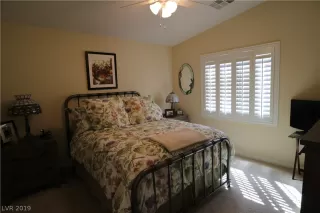 Photo #6: 2083001 Listing