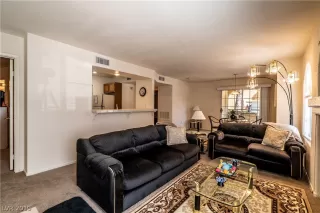 Photo #3: 2083025 Listing 