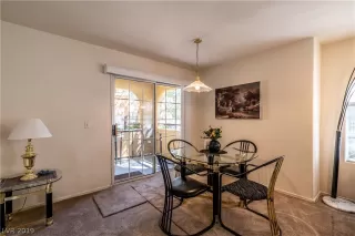 Photo #5: 2083025 Listing 