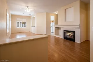 Photo #1: 2083027 Listing 