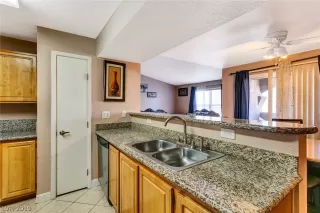 Photo #1: 2083031 Listing