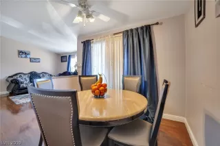 Photo #5: 2083031 Listing