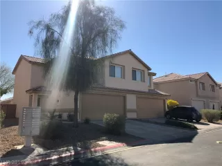 Photo #1: 2083032 Listing