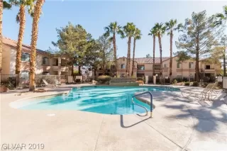 Photo #6: 2083067 Listing