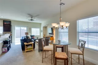 Photo #2: 2083184 Listing