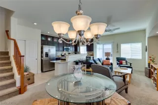 Photo #6: 2083184 Listing