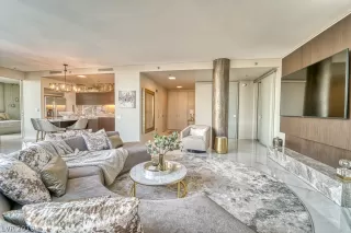 Photo #6: 2083203 Listing