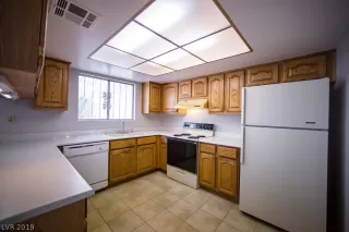 Photo #4: 2083220 Listing 