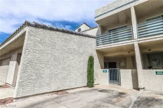 Photo #2: 2083241 Listing