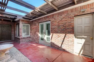 Photo #6: 2083311 Listing