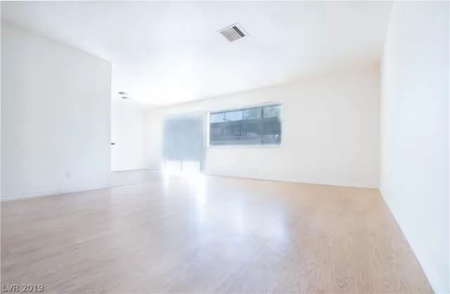 MLS: 2083384 Condo For Sale