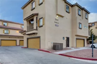 Photo #1: 2083401 Listing 