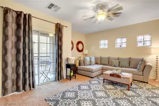 Photo #2: 2083401 Listing 