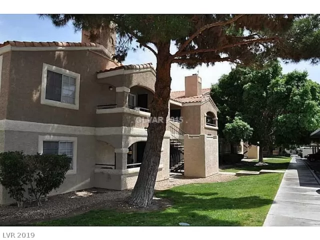 MLS: 2083414 Condo For Sale