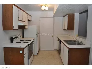 Photo #2: 2083414 Listing 